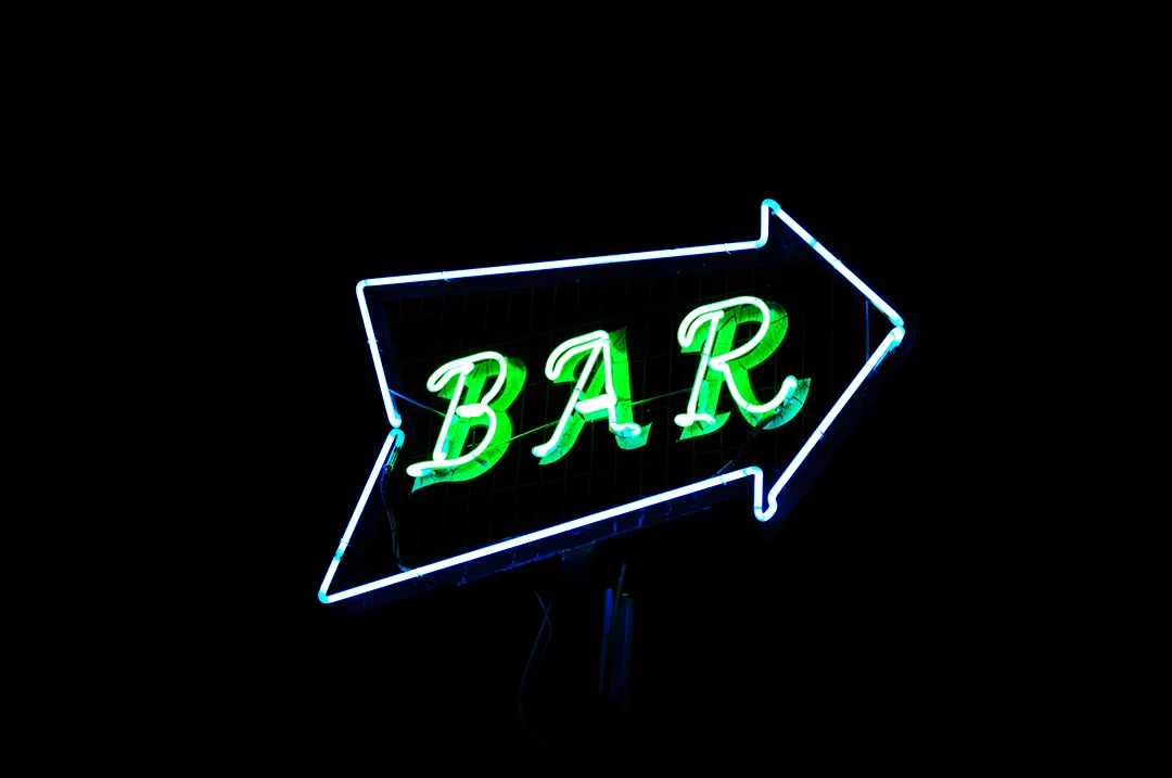 Bar neon sign